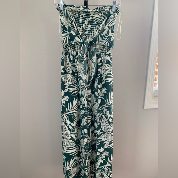 Patrons of Peace Green and White  Smocked Jumpsuit - Picture 4 of 16